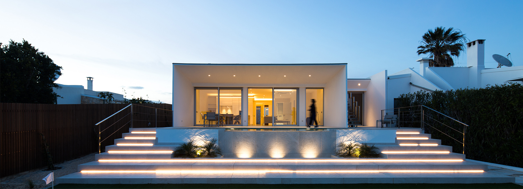 portuguese coast villa by CORE architects overlooks the ocean portuguese coast villa by CORE architects overlooks the ocean