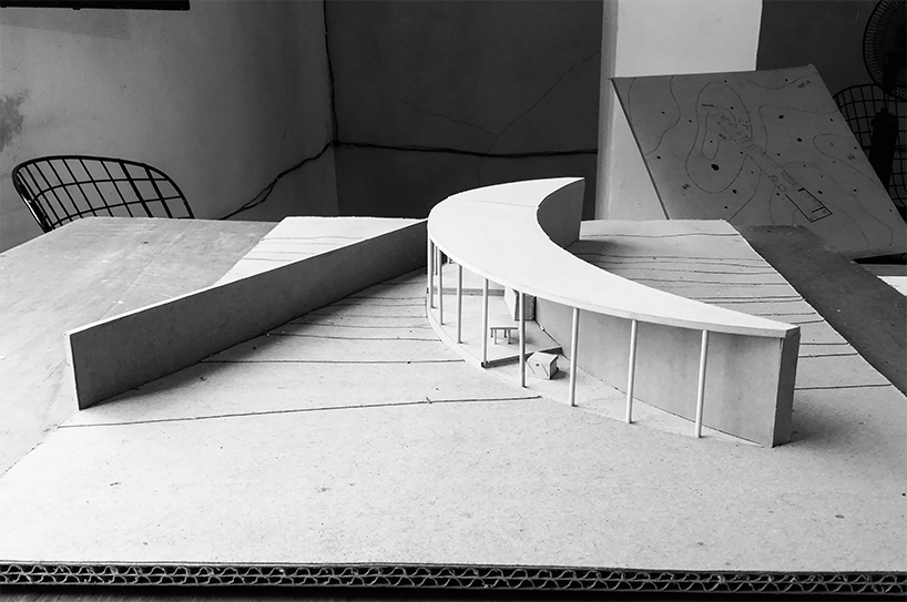 this curved house by infraestudio opens up to the beach in west havana