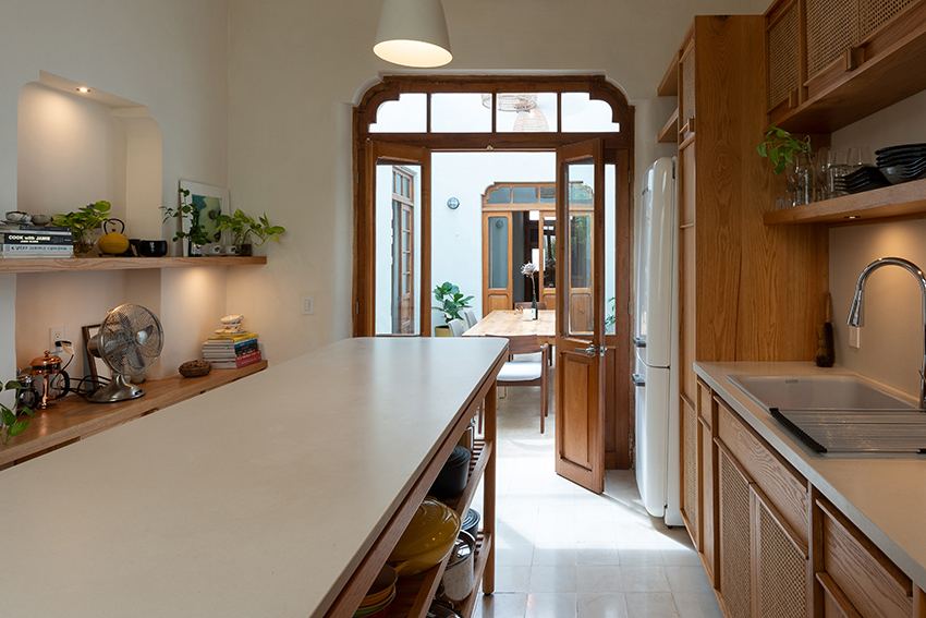 fmt estudio renovates la casita, a neat cozy residence for a couple in mexico