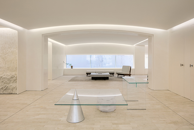 labotory-ready2wear-retail-interiors-showroom-seoul-south-korea-02-21-2020-designboom