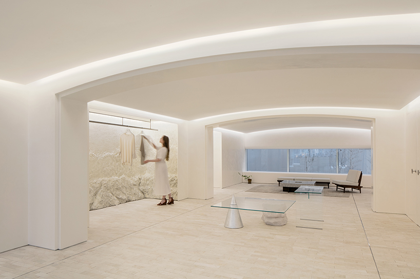 labotory-ready2wear-retail-interiors-showroom-seoul-south-korea-02-21-2020-designboom