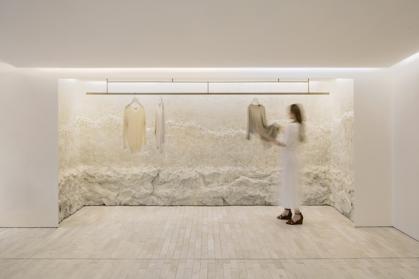 labotory-ready2wear-retail-interiors-showroom-seoul-south-korea-02-21-2020-designboom