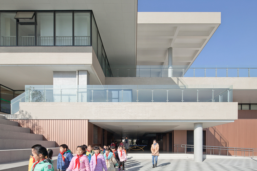 D-plus encourages children to socialize in the suzhou experimental primary school