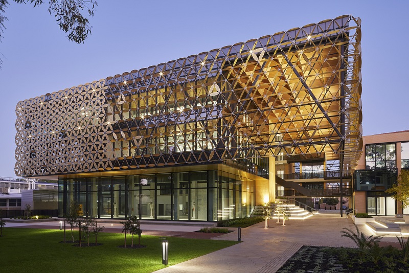 HASSELL completes EZONE student hub for university of western australia designboom