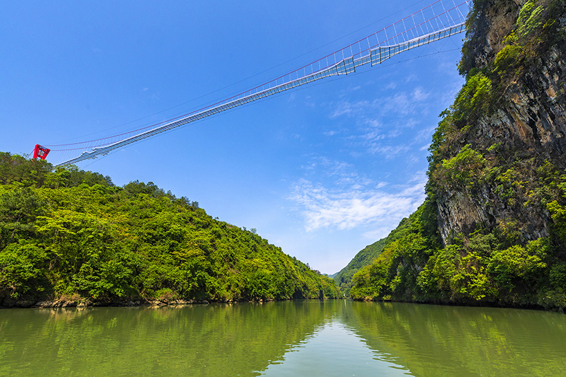 UAD designs the world's longest glass-bottomed bridge in lianzhou, china designboom