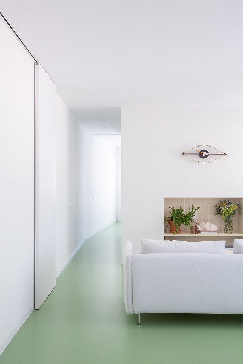 nada designs the picasso apartment in barcelona with a continuous green floor designboom