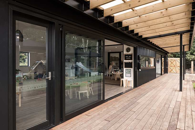 casa designs a series of barn like forms for an early childcare centre in the countryside setting of cambridge new zealand 10