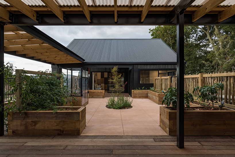 casa designs a series of barn like forms for an early childcare centre in the countryside setting of cambridge new zealand 4