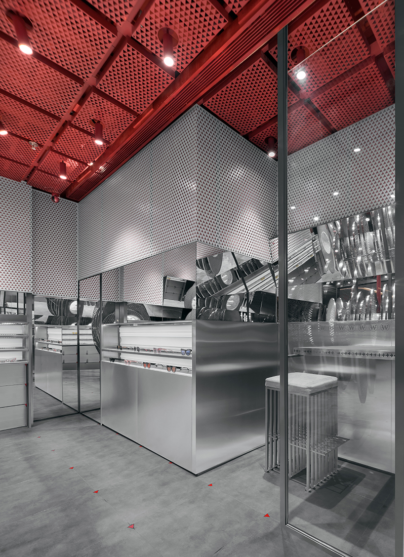 roomoo-whatever-eyewear-sound-wave-installation-shanghai-china-08-01-2019-designboom