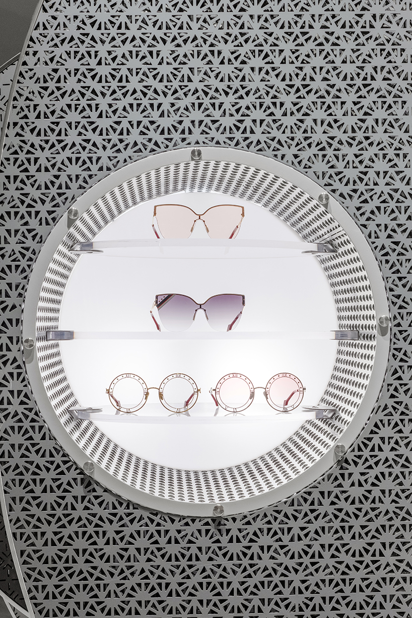 roomoo-whatever-eyewear-sound-wave-installation-shanghai-china-08-01-2019-designboom