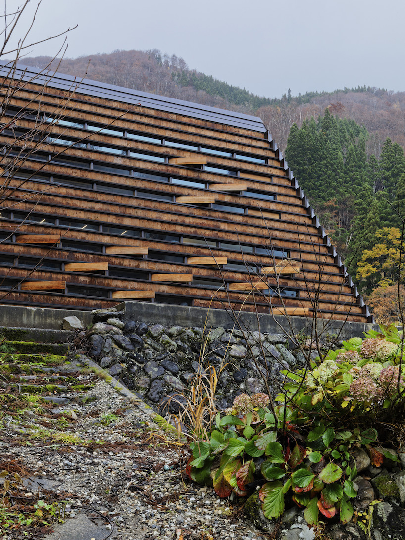 vuild completed a digitally fabricated house the first attempt for the future that allows anyone to build it anywhere 8