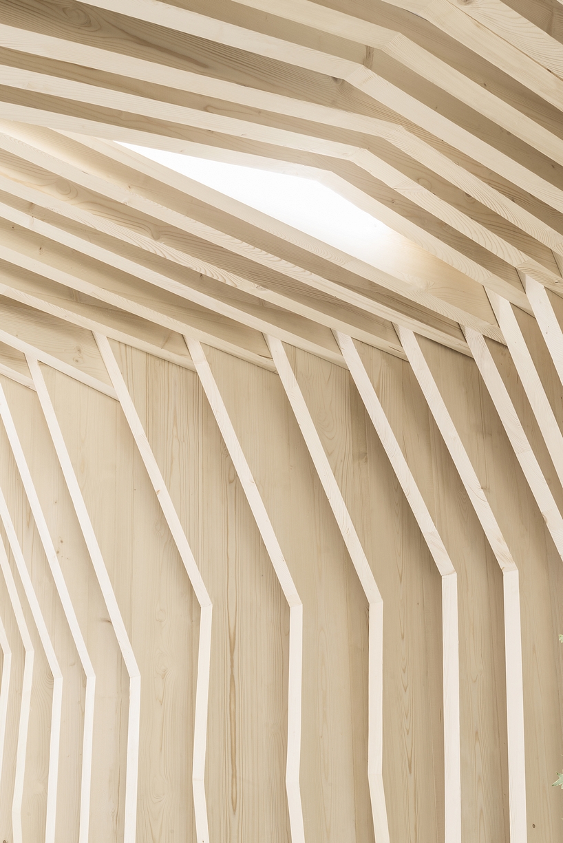 joshua-florquin-les-dada-east-salon-paris-04-05-19-designboom