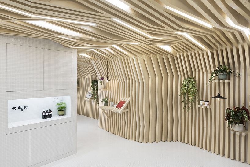 joshua-florquin-les-dada-east-salon-paris-04-05-19-designboom