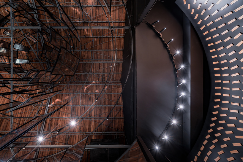 dongqi forms concentric circles to showcase buddhist shrines in shanghai designboom