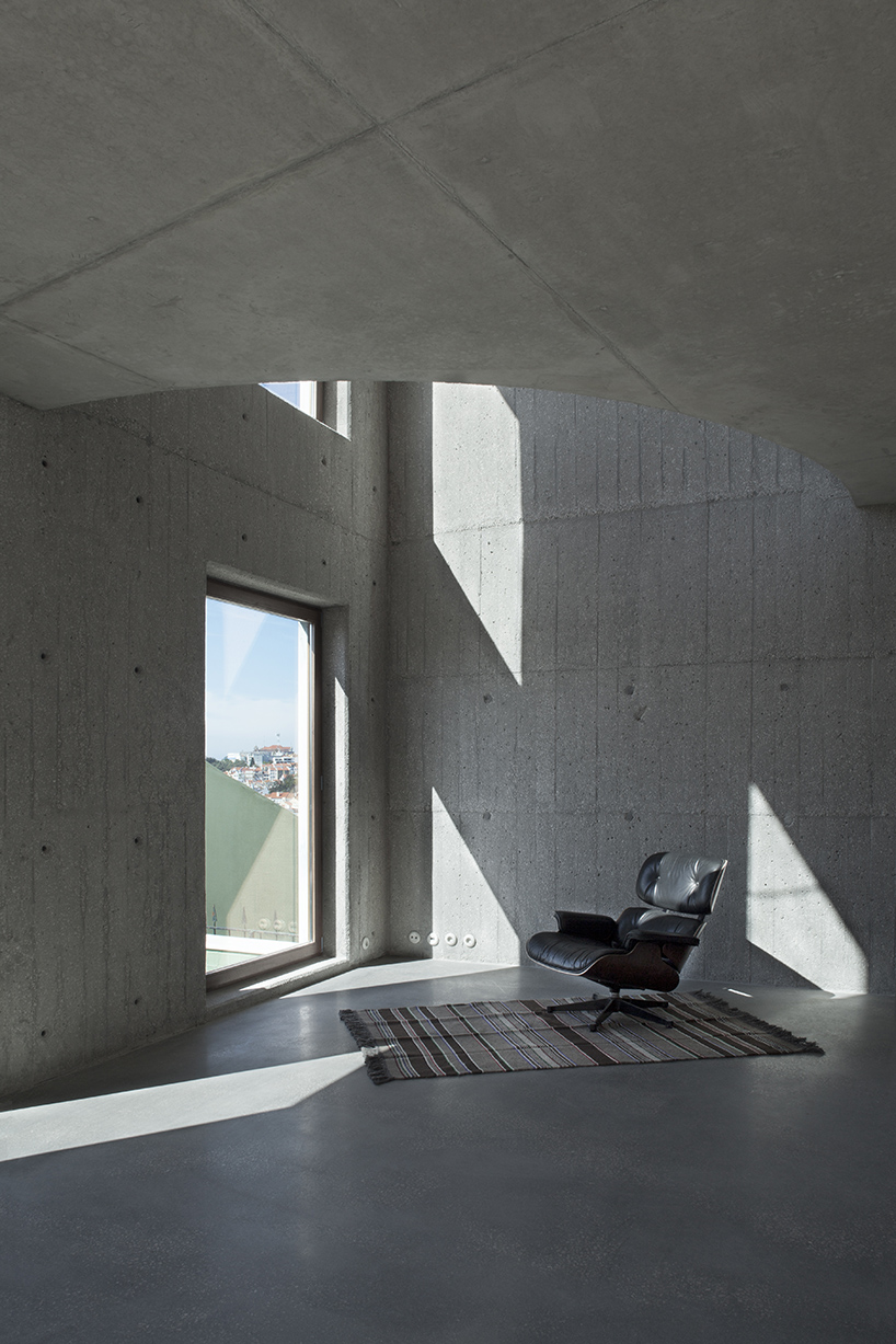 leopold banchini exposes the concrete structure of casa do monte in lisbon designboom