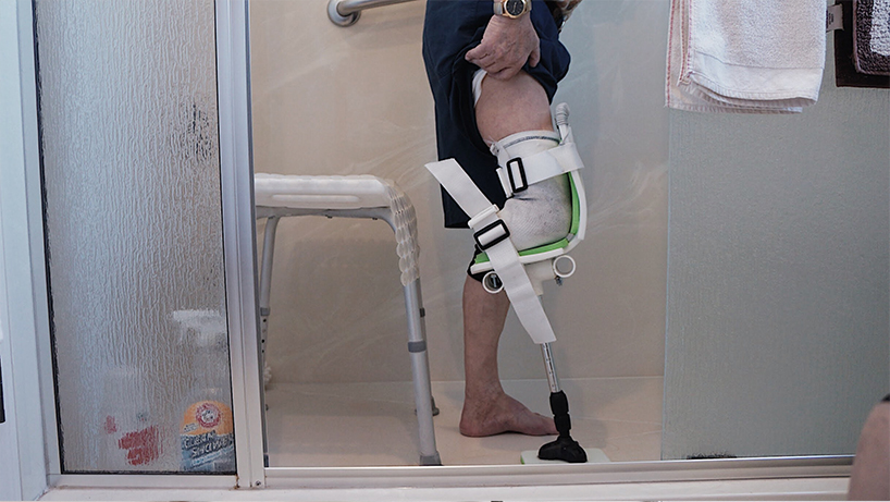 lytra a prosthetic leg designed for shower 10