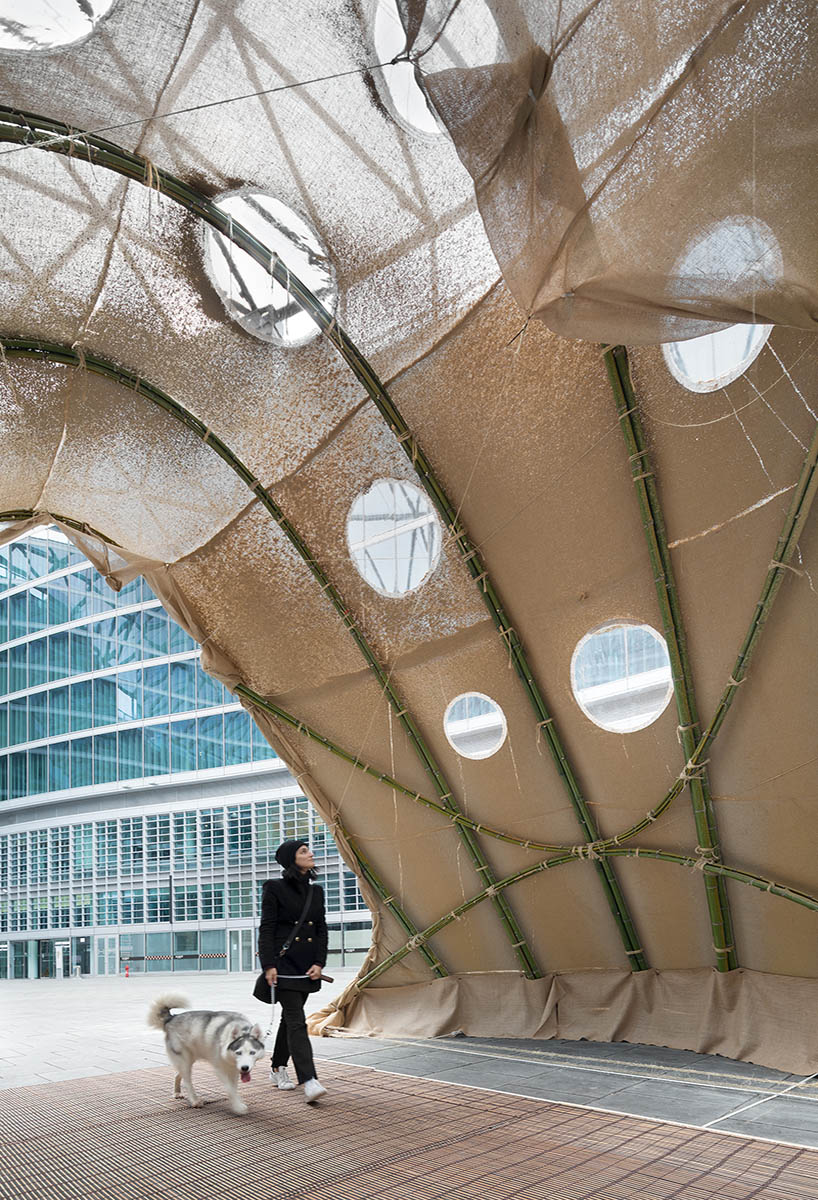 MuDD architects uses drone spraying to build 'terramia' housing prototypes designboom