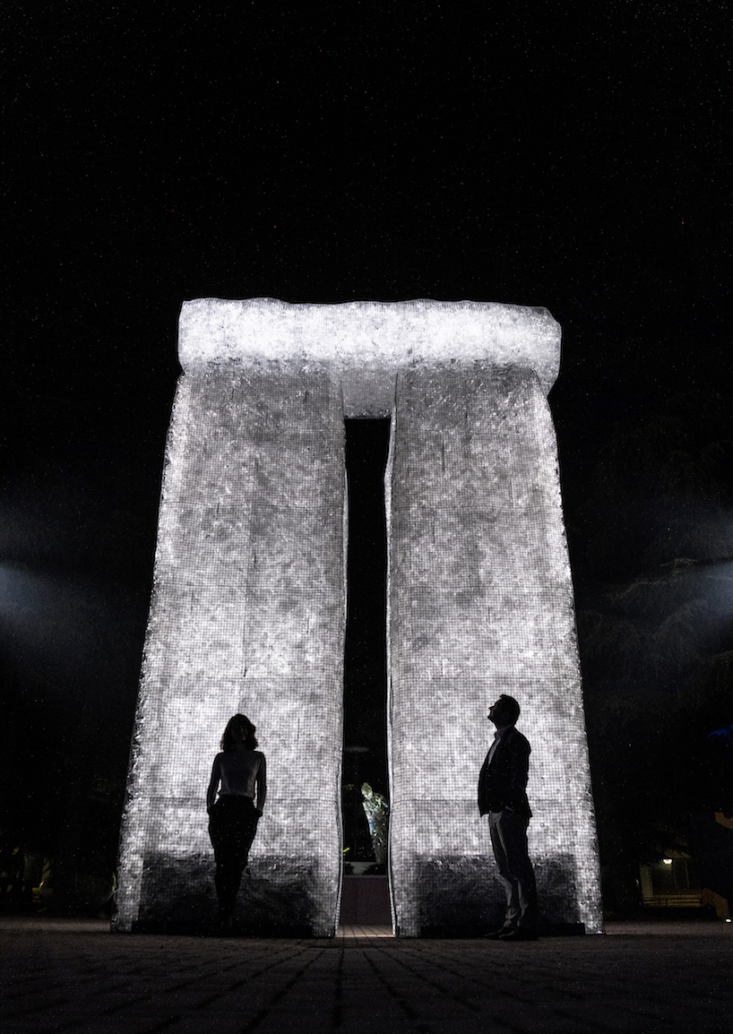 milan’s newest monument by VATRAA reinterprets stonehenge with 16,000 recycled plastic bottles