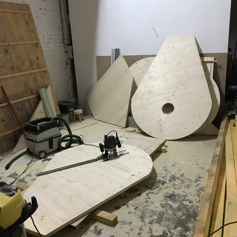 exercice rethinks the ping pong paddle to establish new rules of the game designboom