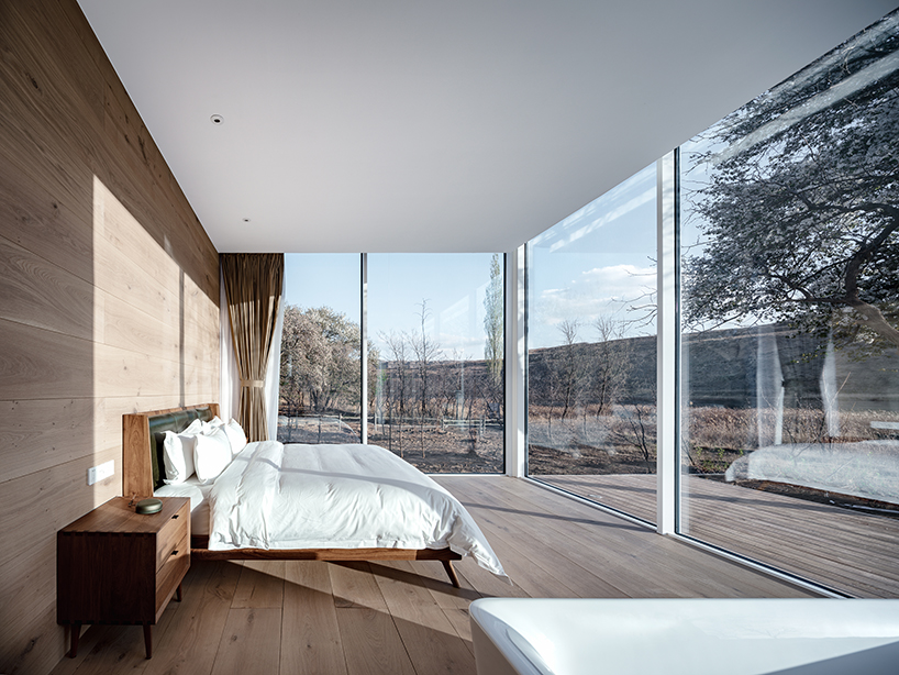 STUDIO QI builds the 'stray bird' boutique hotel in a chinese oasis designboom