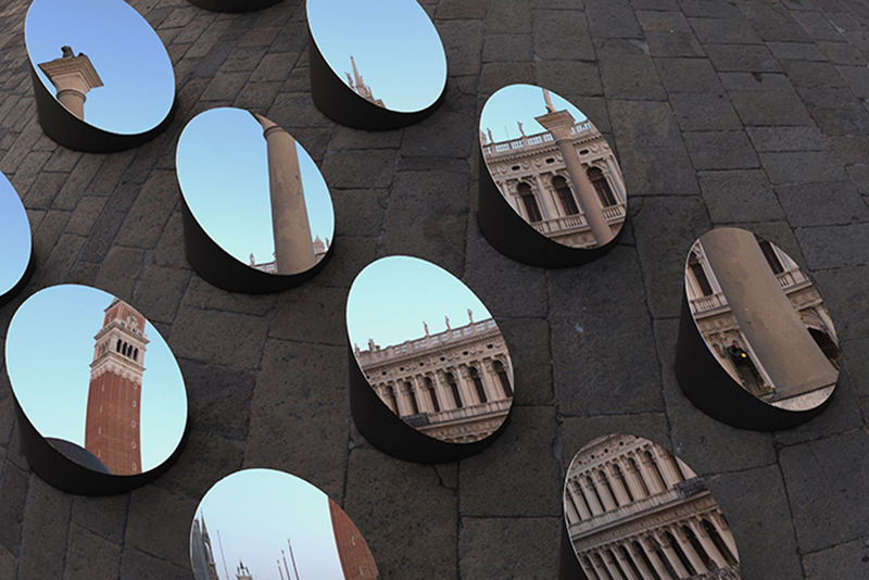 the AZIMUT moving art installation offers a fragmented view of venice's architecture designboom
