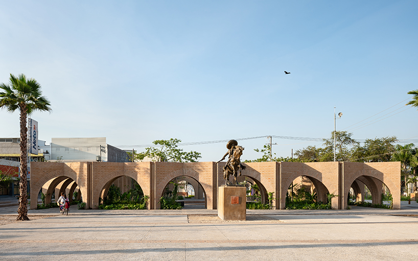estudio-mmx-jardines-centrales-public-civic-square-jojutla-morelos-mexico-10-01-2019-designboom