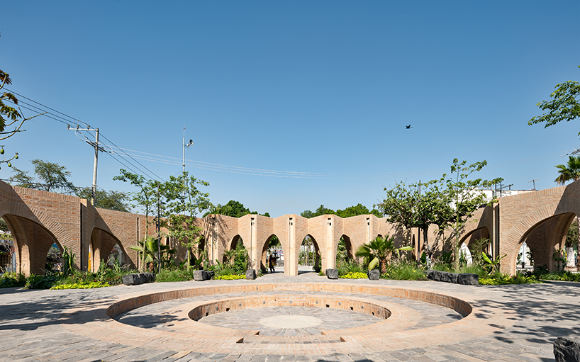 estudio-mmx-jardines-centrales-public-civic-square-jojutla-morelos-mexico-10-01-2019-designboom