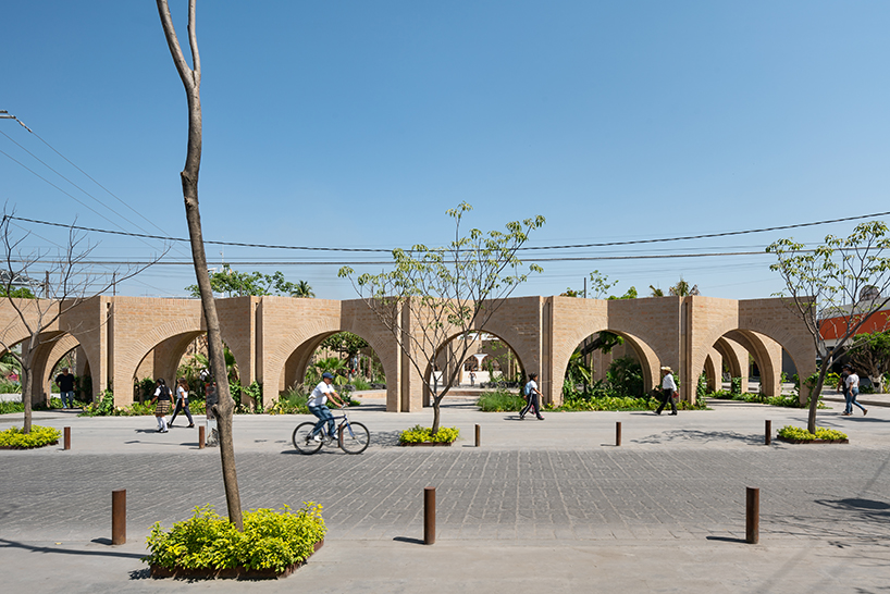estudio-mmx-jardines-centrales-public-civic-square-jojutla-morelos-mexico-10-01-2019-designboom