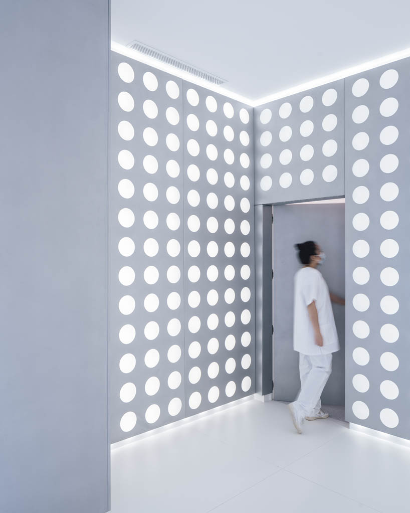 oculum lobby reform for the institute of ocular microsurgery 9