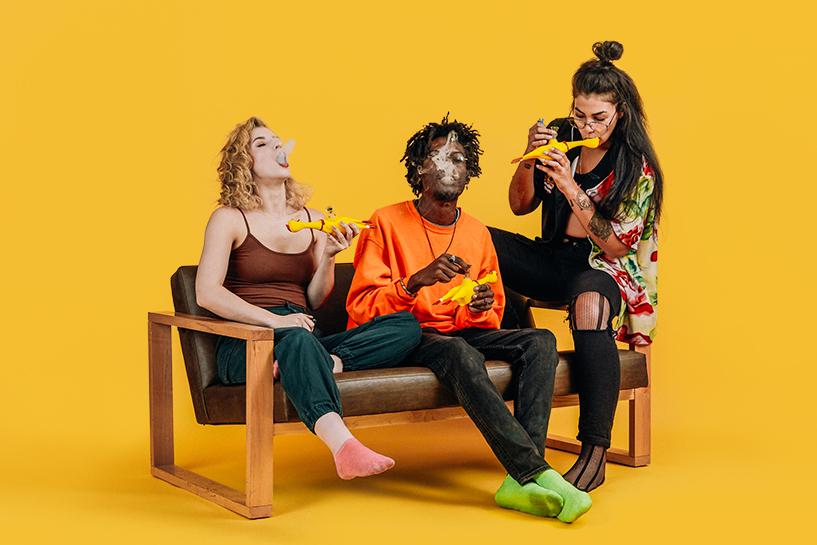 puff the rubber chicken bong that squeaks when you smoke it designboom