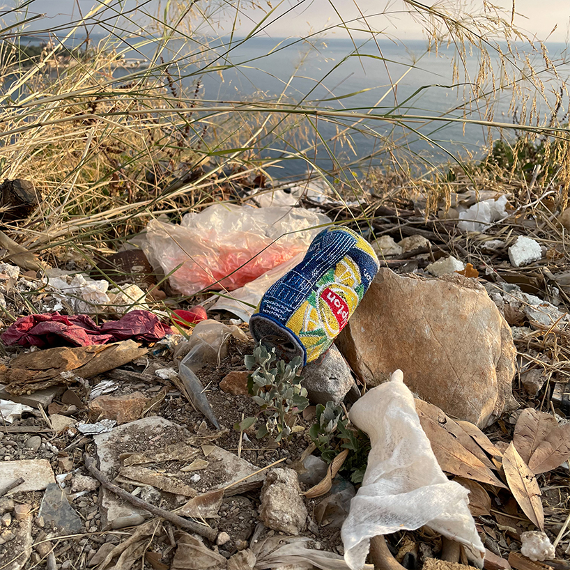 embroidery in the wild performances by alicja kozlowska 12