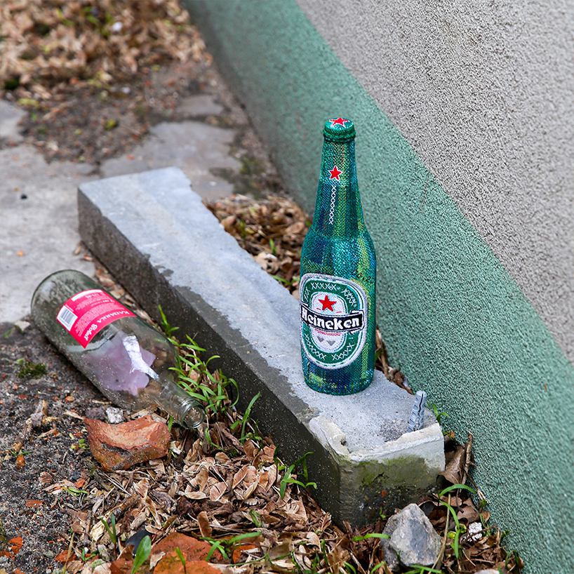 embroidery in the wild performances by alicja kozlowska 6