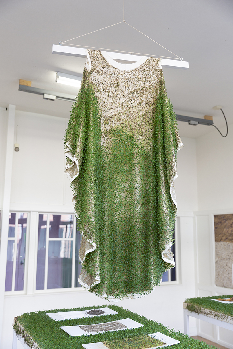 affair with earth showcases hemp fur, soil furniture and paper made from fallen leaves - 9