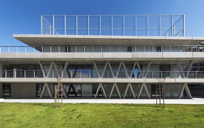 x3m builds a new school in croatia to incorporate large outdoor spaces for the community - 3