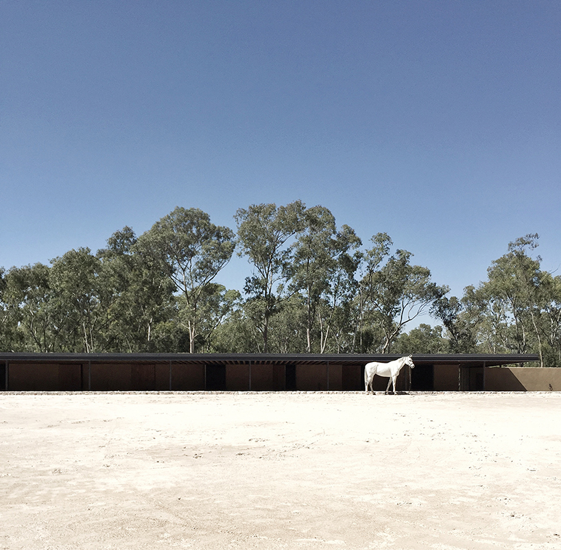 manuel cervantes estudio launches its most recent monograph by the publisher tc cuadernos which brings together the work of the studio from the last 10 years a book that highlights the dialogue of t 4