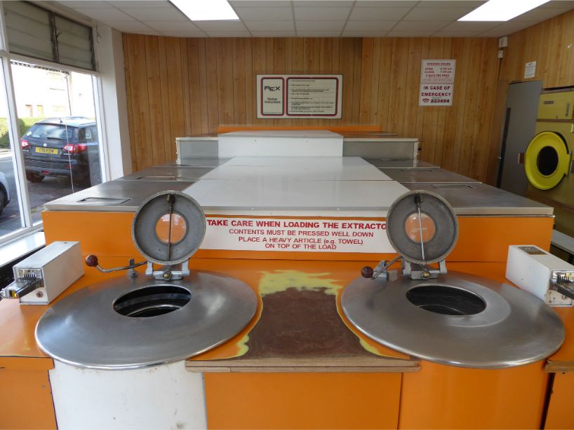 kenn taylor captures the faded beauty of britain's vintage laundrettes designboom