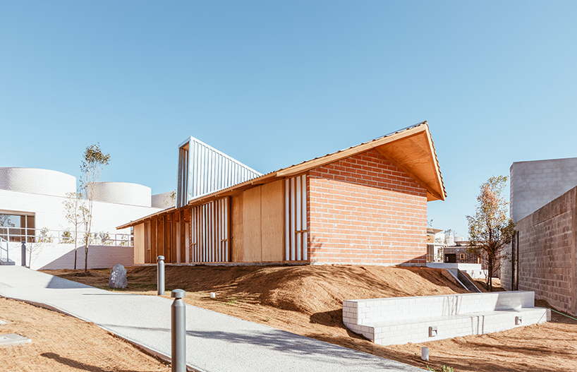 TACTIC-A utilizes modularity to build an adaptable social housing prototype in mexico designboom