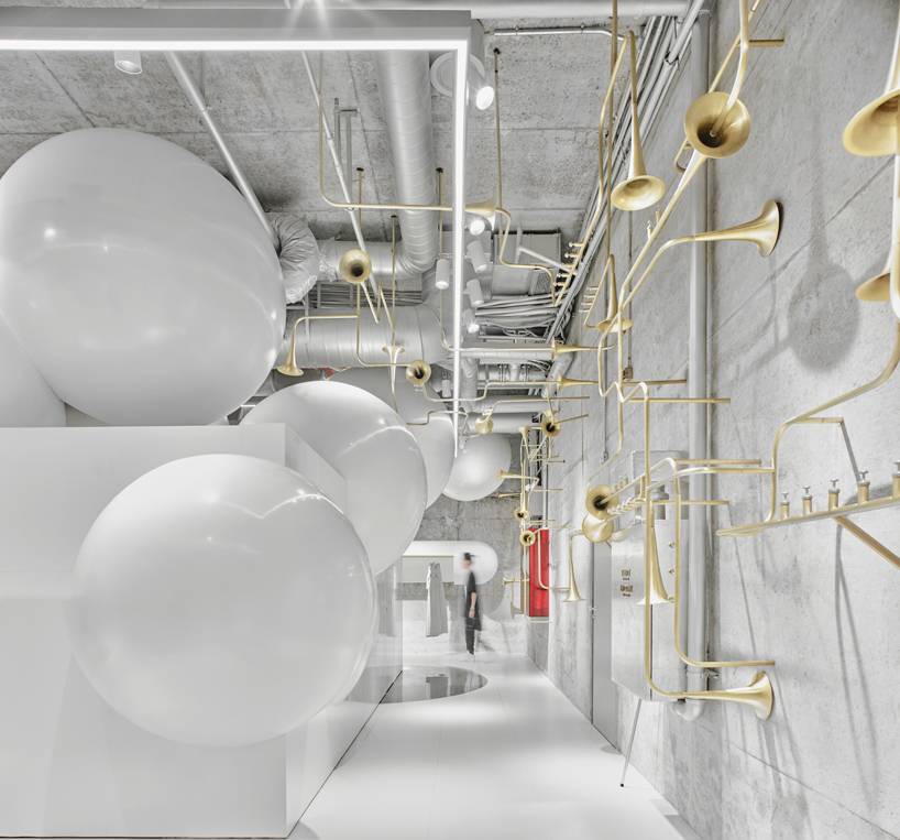 colored acrylic and metallic finishes adorn yebin design's retail space in shenzhen designboom