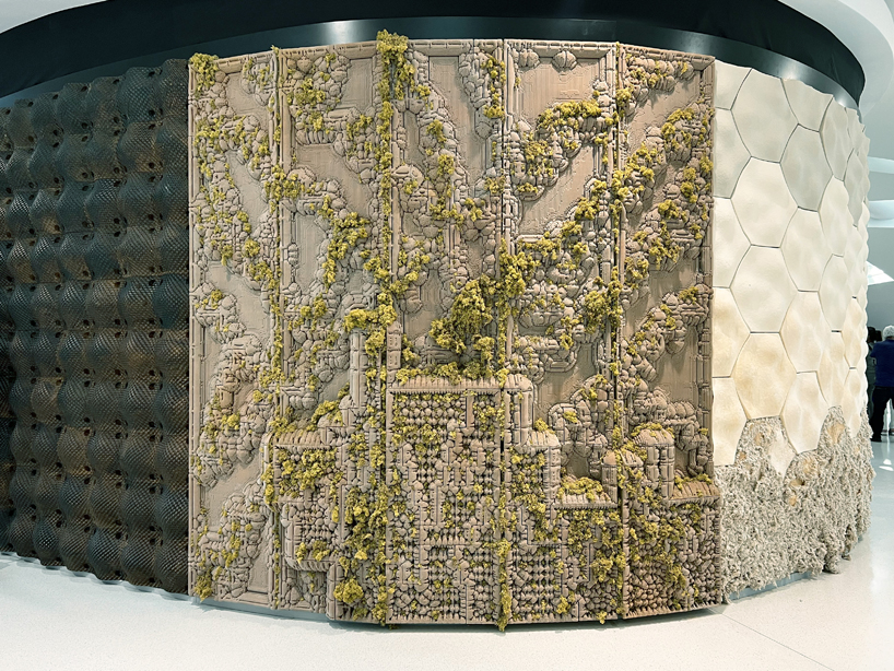 intricate 3D printed sand wall by barry wark decorates museum of the future in dubai