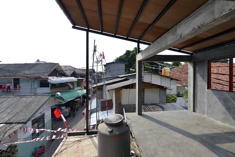 R/UDO improves the drainage infrastructure of an unplanned settlement in jakarta designboom