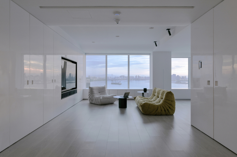 a 200%e3%8e%a1 intelligent apartment for a mysophobia guy 9