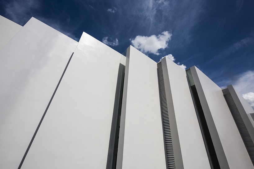 CTA builds residence in vietnam with in-between garden spaces for quality family time