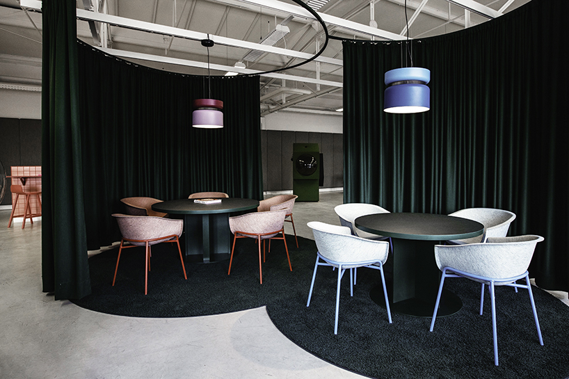 studio aisslinger inserts colorful work capsules into LOQI office in berlin designboom