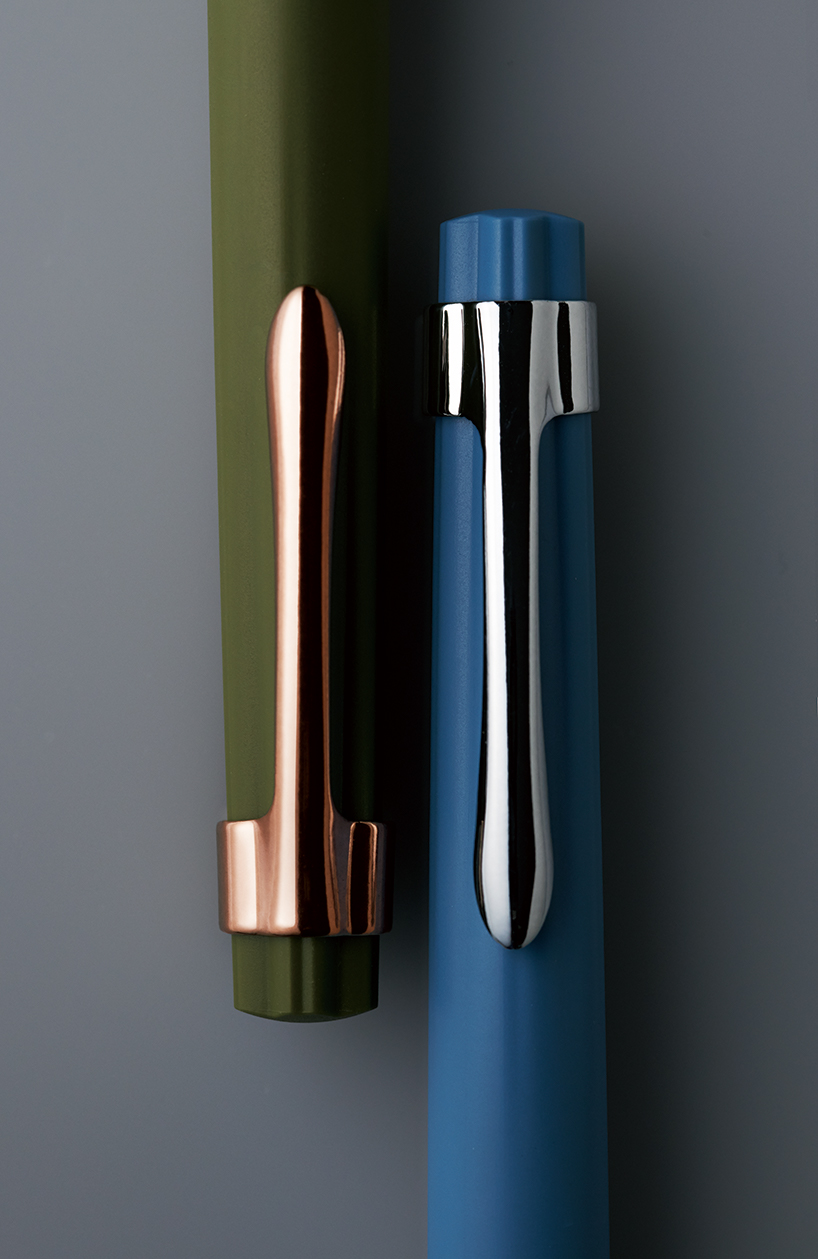 UO designs sakura's elegant ballpoint pens with a cherry blossom top designboom