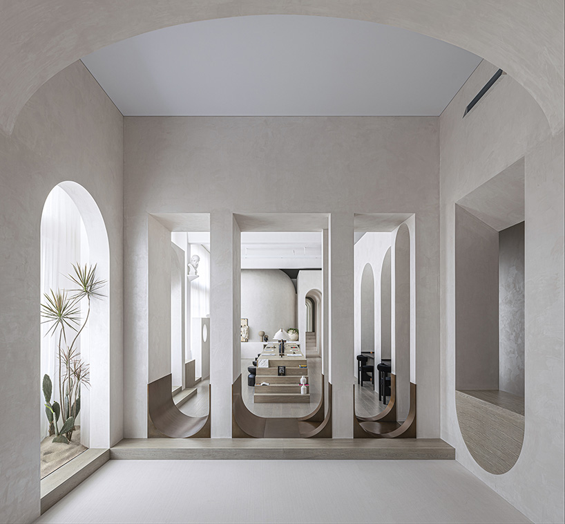 Evd Designs Own Office Space In Shanghai Using A Repeating Arched Motif - Interior Arch Wall Design