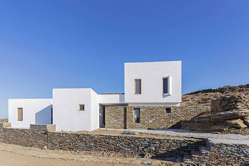 a modest retreat in sifnos 2