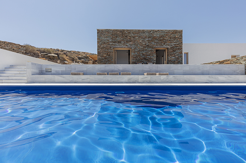 a modest retreat in sifnos 7