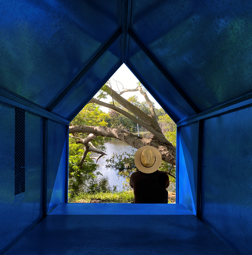 rodar habitaculos a homeless vehicle 11