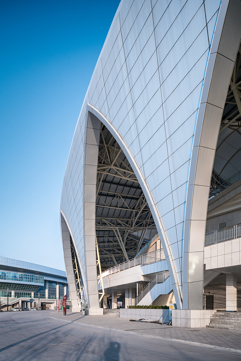 flourishing peony linxia olympic sports center stadium 3