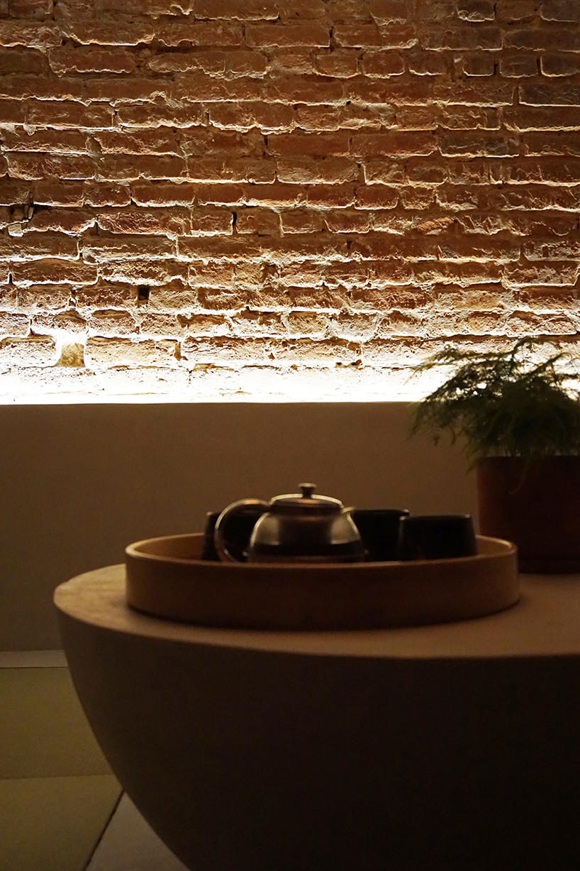 NAO transforms a historical georgian ruin into a traditional Japanese teahouse